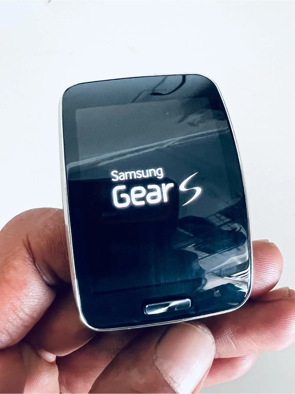 Samsung smartwatch bright